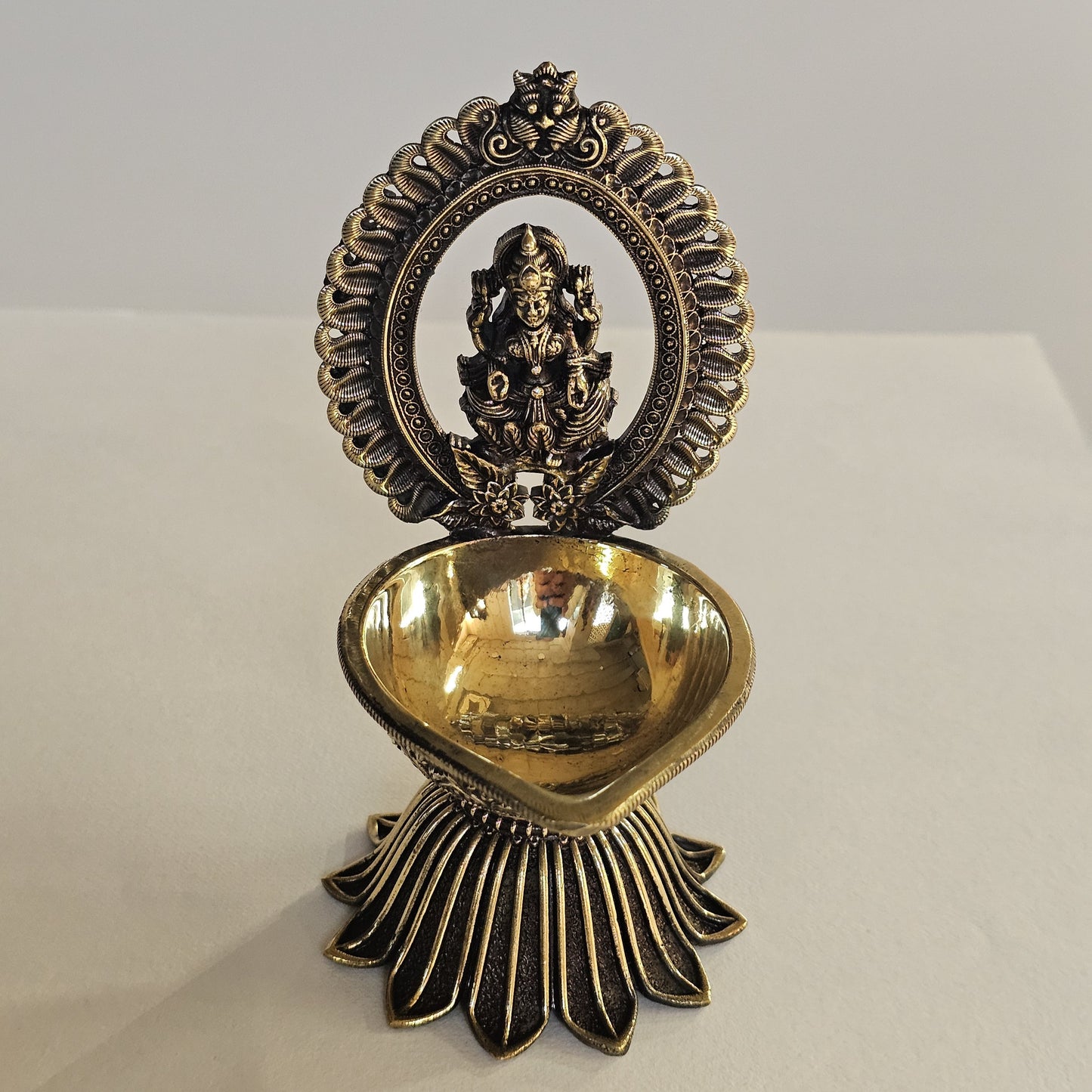 4.5"Lakshmi Arch Diya In Brass