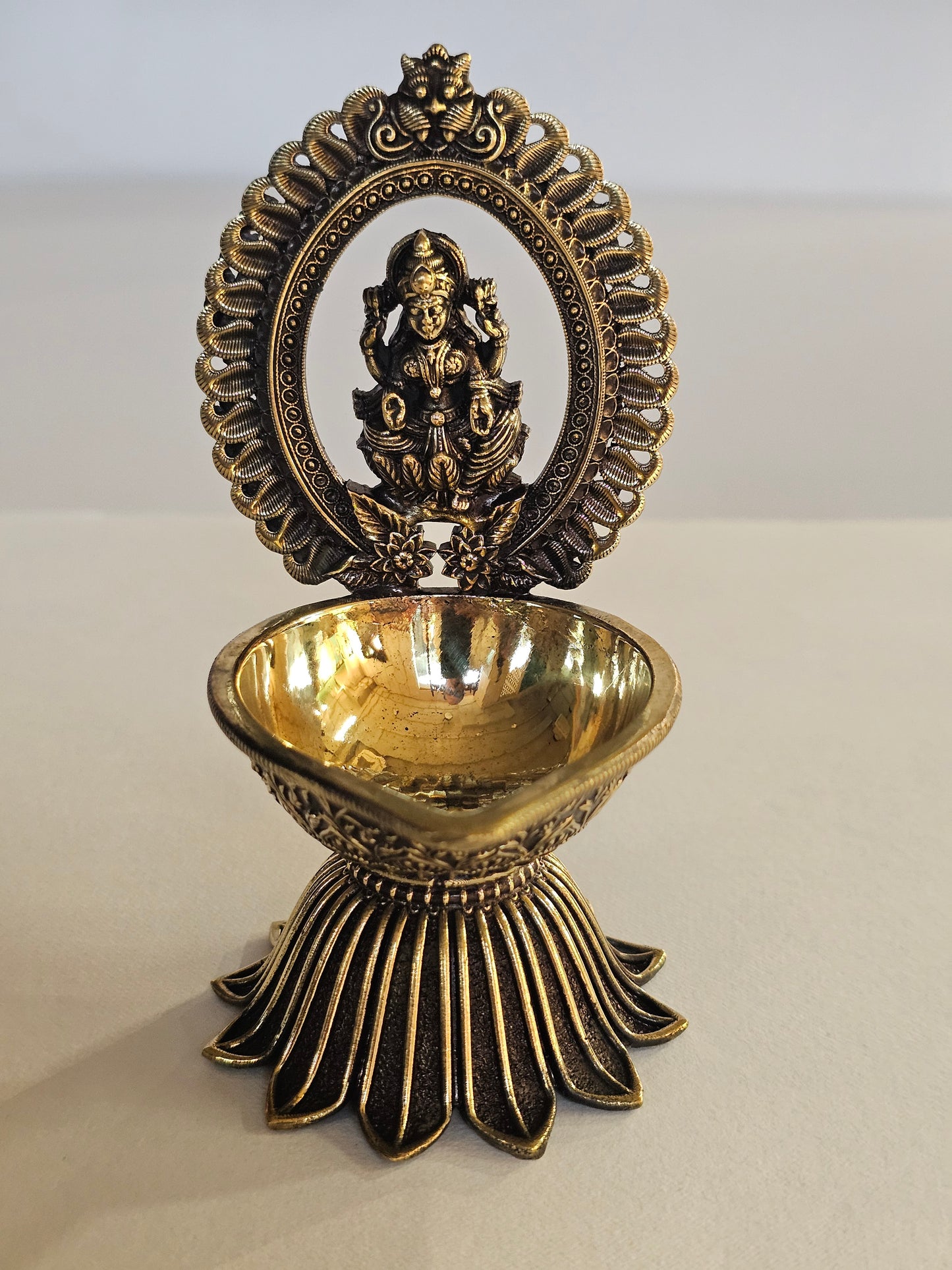 4.5"Lakshmi Arch Diya In Brass