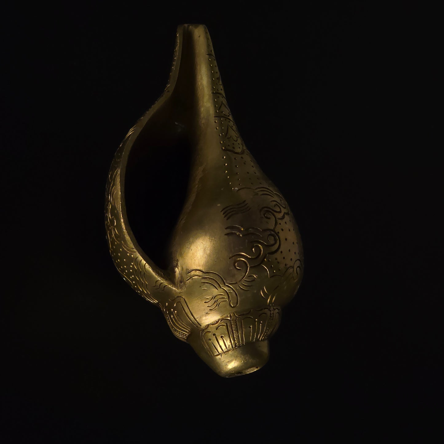 3.5" Ganesh Carved Shankh  In Brass.